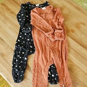 2 Larkspur Baby Footies 6-9 Months